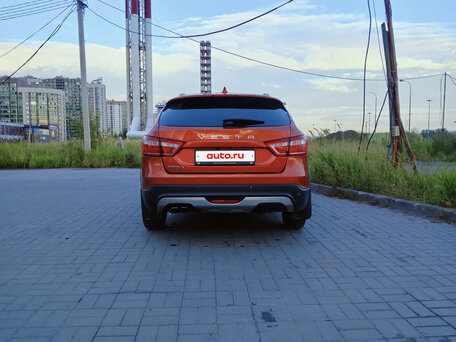 2018 Lada (ВАЗ) Vesta SW Cross I, оранжевый, 606000 рублей, вид 5