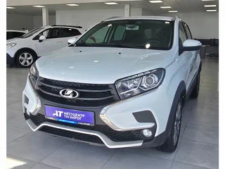 2018 Lada (ВАЗ) XRAY Cross I, белый, 1049000 рублей, вид 3