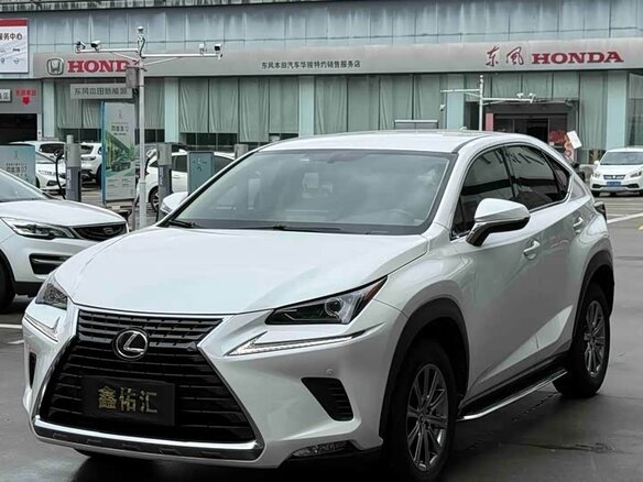 2021 Lexus NX 200 I Рестайлинг, белый, 3300000 рублей - вид 2