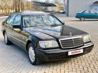 1997 Mercedes-Benz S-Класс 320 III (W140) Рестайлинг, чёрный, 4350000 рублей, вид 2