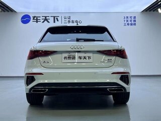 2022 Audi A3 Sportback 35 TFSI IV (8Y), белый, 1850000 рублей, вид 4