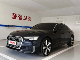 2022 Audi A6 40 TDI V (C8), чёрный, 4650000 рублей, вид 2