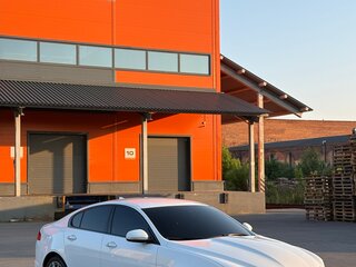 2013 Jaguar XF I Рестайлинг, белый, 1950000 рублей, вид 4