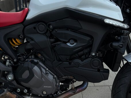 2024 Ducati Monster 937, белый, 1139502 рублей, вид 5
