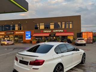 2014 BMW 5 серии 528i xDrive VI (F10/F11/F07) Рестайлинг, белый, 2450000 рублей, вид 5