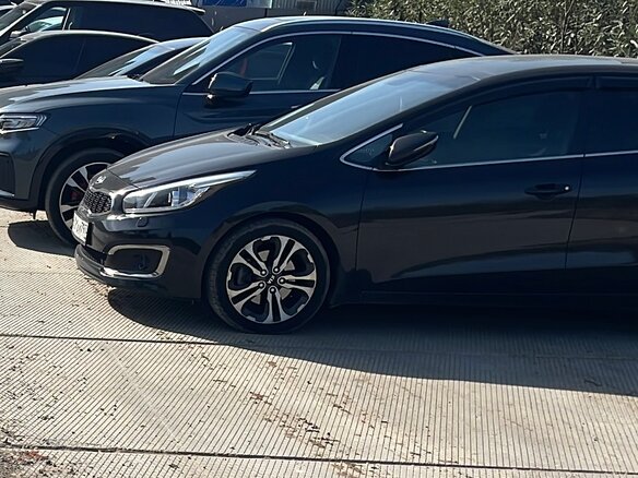 2016 Kia Ceed II Рестайлинг, чёрный - вид 2
