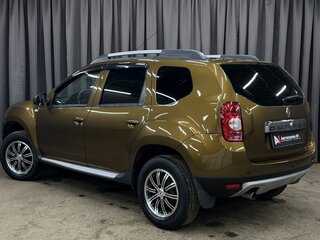 2014 Renault Duster I, коричневый, 809777 рублей, вид 4