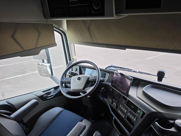 2026 Volvo FH, белый, 20000000 рублей - вид 23