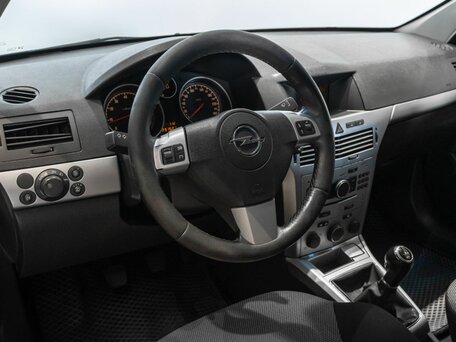 2013 Opel Astra H Рестайлинг, чёрный, 490000 рублей, вид 5