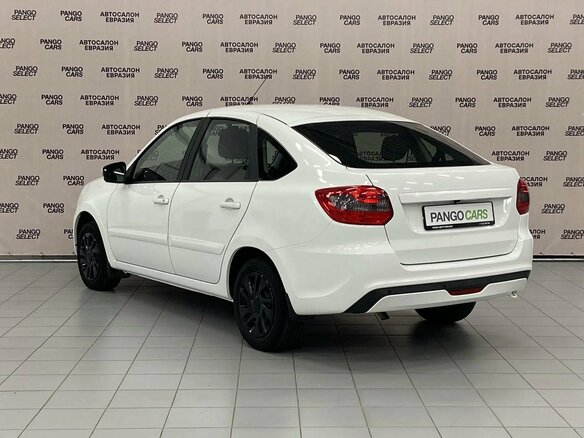 2021 Lada (ВАЗ) Granta I Рестайлинг, белый, 830000 рублей - вид 7
