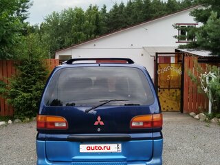 2000 Mitsubishi Space Gear I Рестайлинг, синий, 800000 рублей, вид 3