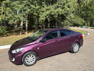 2014 Hyundai Solaris I, пурпурный, 850000 рублей, вид 4