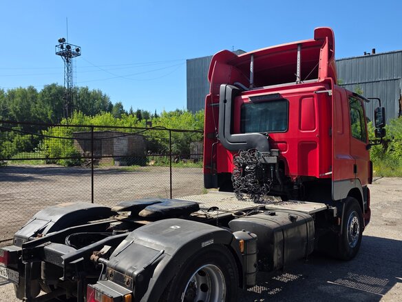 2003 DAF CF-series, красный, 1300000 рублей - вид 6