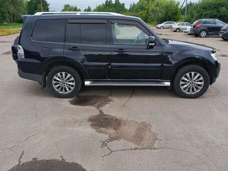 2008 Mitsubishi Pajero IV, чёрный, 1570000 рублей, вид 2