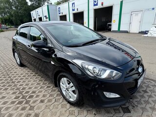 2012 Hyundai i30 II, чёрный, 900000 рублей, вид 1