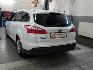 2013 Ford Focus III, белый, 516000 рублей, вид 4