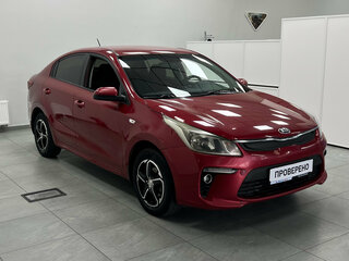 2017 Kia Rio IV, красный, 1270000 рублей, вид 3