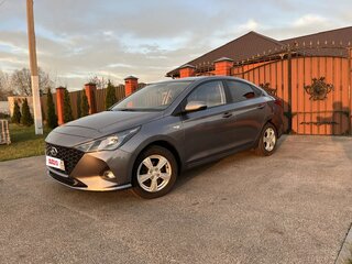 2021 Hyundai Solaris II Рестайлинг, серый, 1450000 рублей, вид 2
