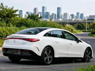 2026 Mercedes-Benz EQE 500, белый, 5700205 рублей, вид 4