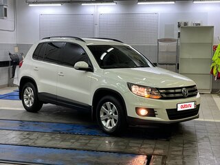 2013 Volkswagen Tiguan I Рестайлинг, белый, 1250000 рублей, вид 3