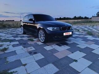 2008 BMW 1 серии 120d I (E81/E82/E87/E88) Рестайлинг, чёрный, 820000 рублей, вид 4