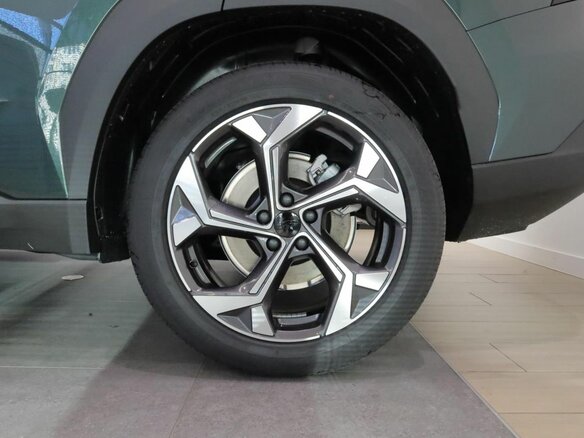 2026 Geely Atlas II, зелёный, 4119990 рублей - вид 7