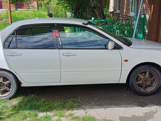 2001 Mitsubishi Lancer Cedia IX, белый, 270000 рублей, вид 4