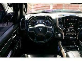 2018 Ram 1500 Quad Cab V, чёрный, 6800000 рублей, вид 4
