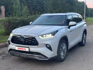 2021 Toyota Highlander IV (XU70), белый, 5990000 рублей, вид 1