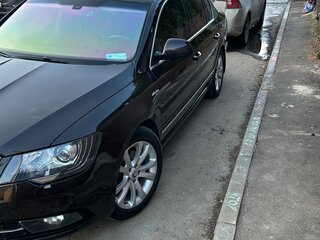 2014 Skoda Superb II Рестайлинг, коричневый, 1850000 рублей, вид 3