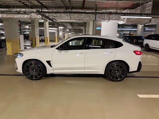 2022 BMW X4 M Competition I (F98) Рестайлинг, белый, 8700000 рублей, вид 4