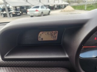 2013 Toyota Spade, коричневый, 1100000 рублей, вид 5