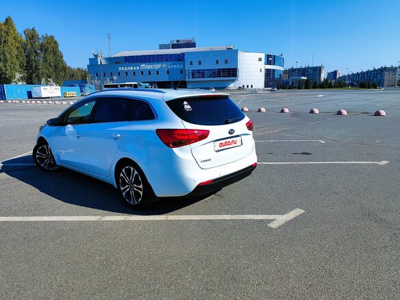 2013 Kia Ceed II, белый, 1180000 рублей - вид 4