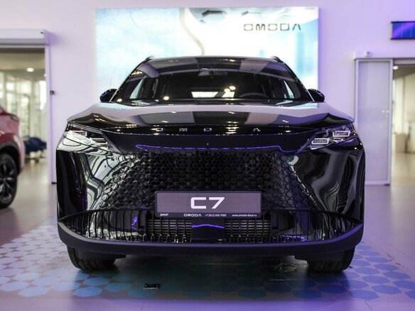2026 Omoda C7, чёрный - вид 2