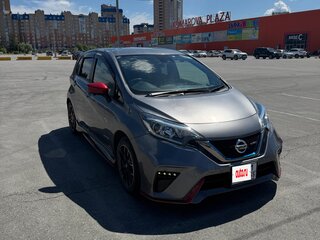 2018 Nissan Note Nismo e-Power II Рестайлинг, серый, 1500000 рублей, вид 1