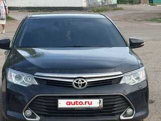 2017 Toyota Camry VII (XV50) Рестайлинг, чёрный, 2450000 рублей, вид 3