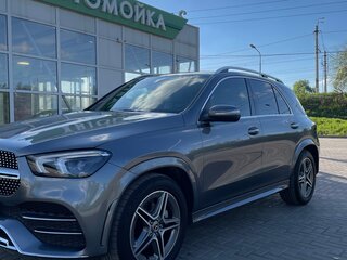 2021 Mercedes-Benz GLE 300 d II (V167), серый, 5600000 рублей, вид 1