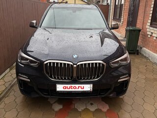 2019 BMW X5 M50d IV (G05/G18), серебристый, 6500000 рублей, вид 1