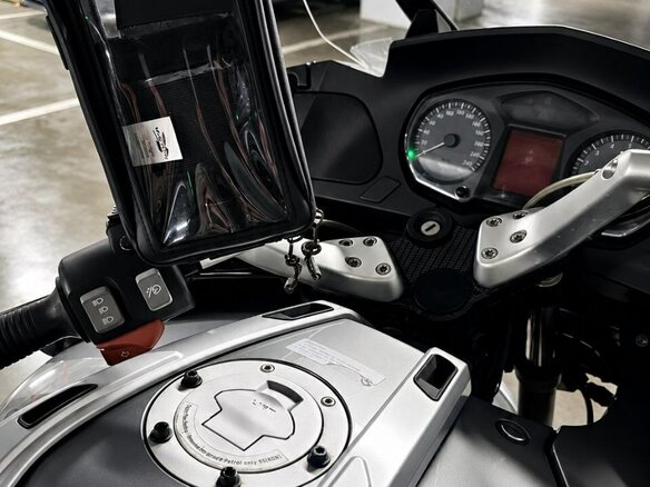 2005 BMW R 1200 RT, серебристый - вид 3