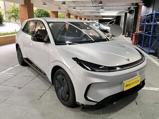 2025 Arcfox T1 42.3 kWh, серебристый, 1370520 рублей, вид 5