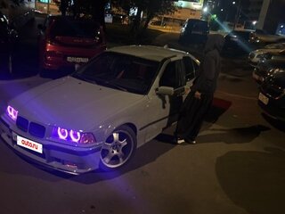 1992 BMW 3 серии 316i III (E36), серый, 490000 рублей, вид 5