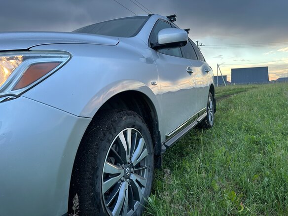 2014 Nissan Pathfinder IV, серебристый, 1800000 рублей - вид 8