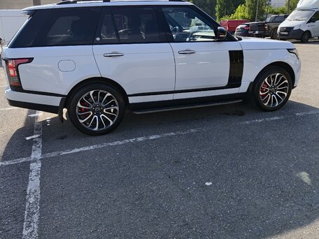 2017 Land Rover Range Rover IV, белый, 5700000 рублей, вид 2