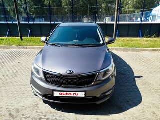 2015 Kia Rio III Рестайлинг, серый, 1100000 рублей, вид 2