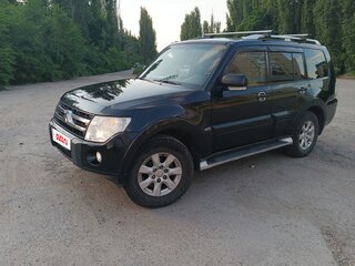 2011 Mitsubishi Pajero IV Рестайлинг 1, чёрный, 1750000 рублей, вид 1