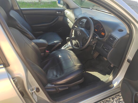 2006 Toyota Avensis II, серый, 700000 рублей - вид 5