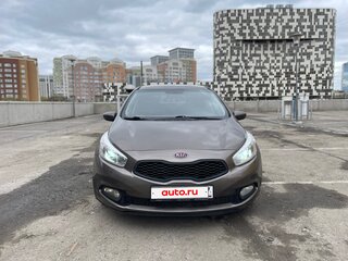 2012 Kia Ceed II, коричневый, 820000 рублей, вид 2