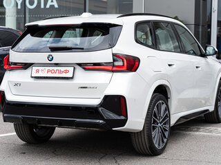 2026 BMW X1 Long 25Li xDrive III (U11/U12), белый, 5890000 рублей, вид 4