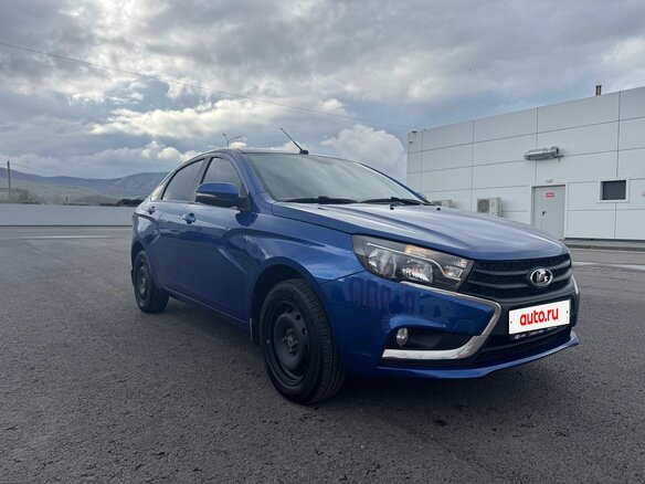 2020 Lada (ВАЗ) Vesta I, синий, 900000 рублей - вид 2