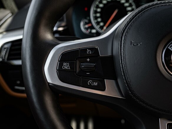 2018 BMW 6 серии Gran Turismo 630i IV (G32), белый, 3960000 рублей - вид 18